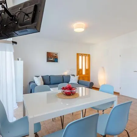 Stella - Two Bedroom With Terrace And Sea View Stella Apartment Splitska