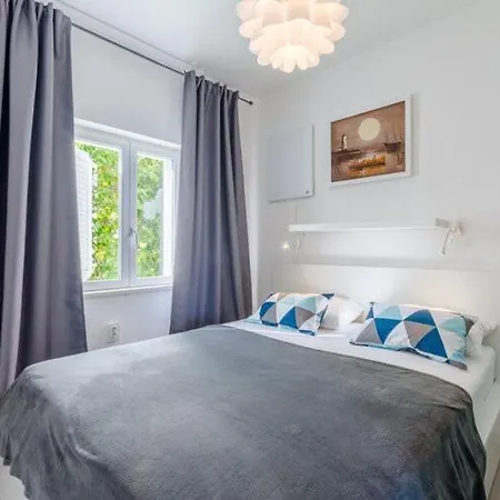 Stella - Two Bedroom With Terrace And Sea View Stella Splitska